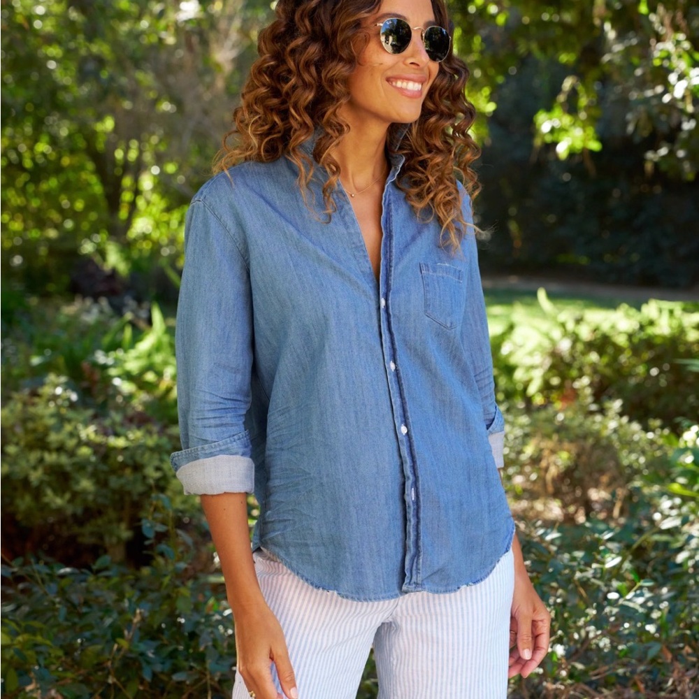 Frank & Eileen Classic Blue Button Down Shirt